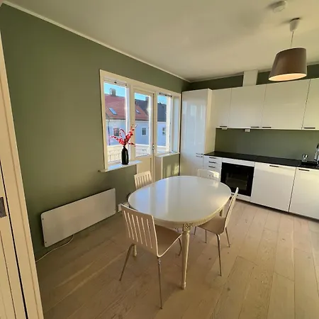 Cozy With Short Distance To The Center