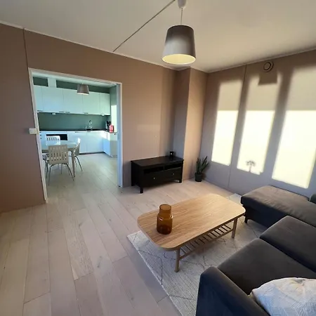 Cozy With Short Distance To The Center Appartement