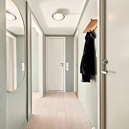 Apartment Cozy With Short Distance To The Center
