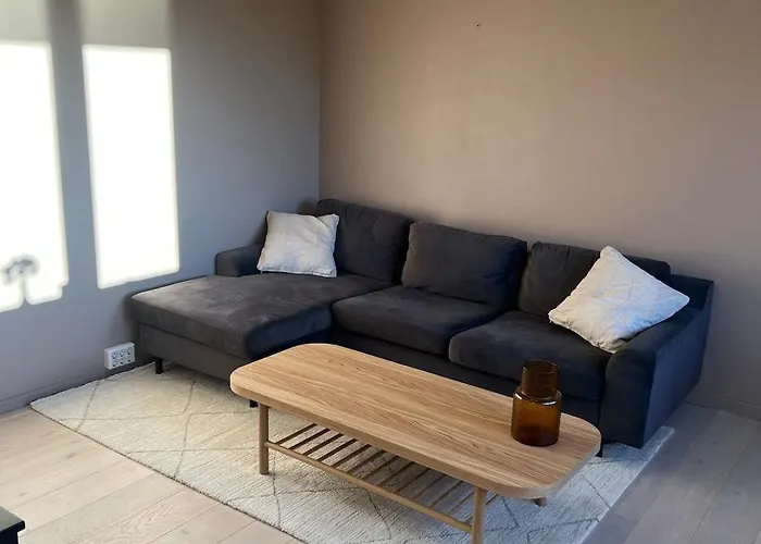 Cozy With Short Distance To The Center *