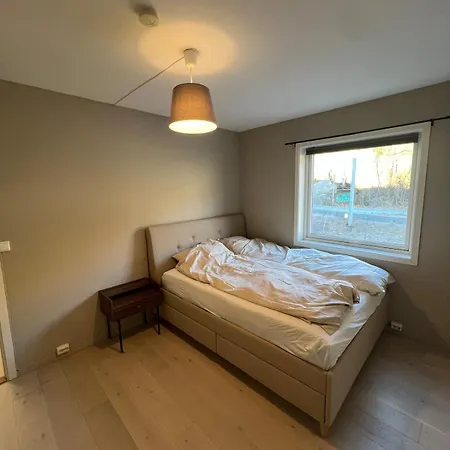 Апартаменти Cozy With Short Distance To The Center Берген
