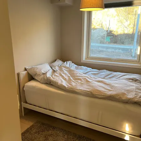 Cozy With Short Distance To The Center * Берген